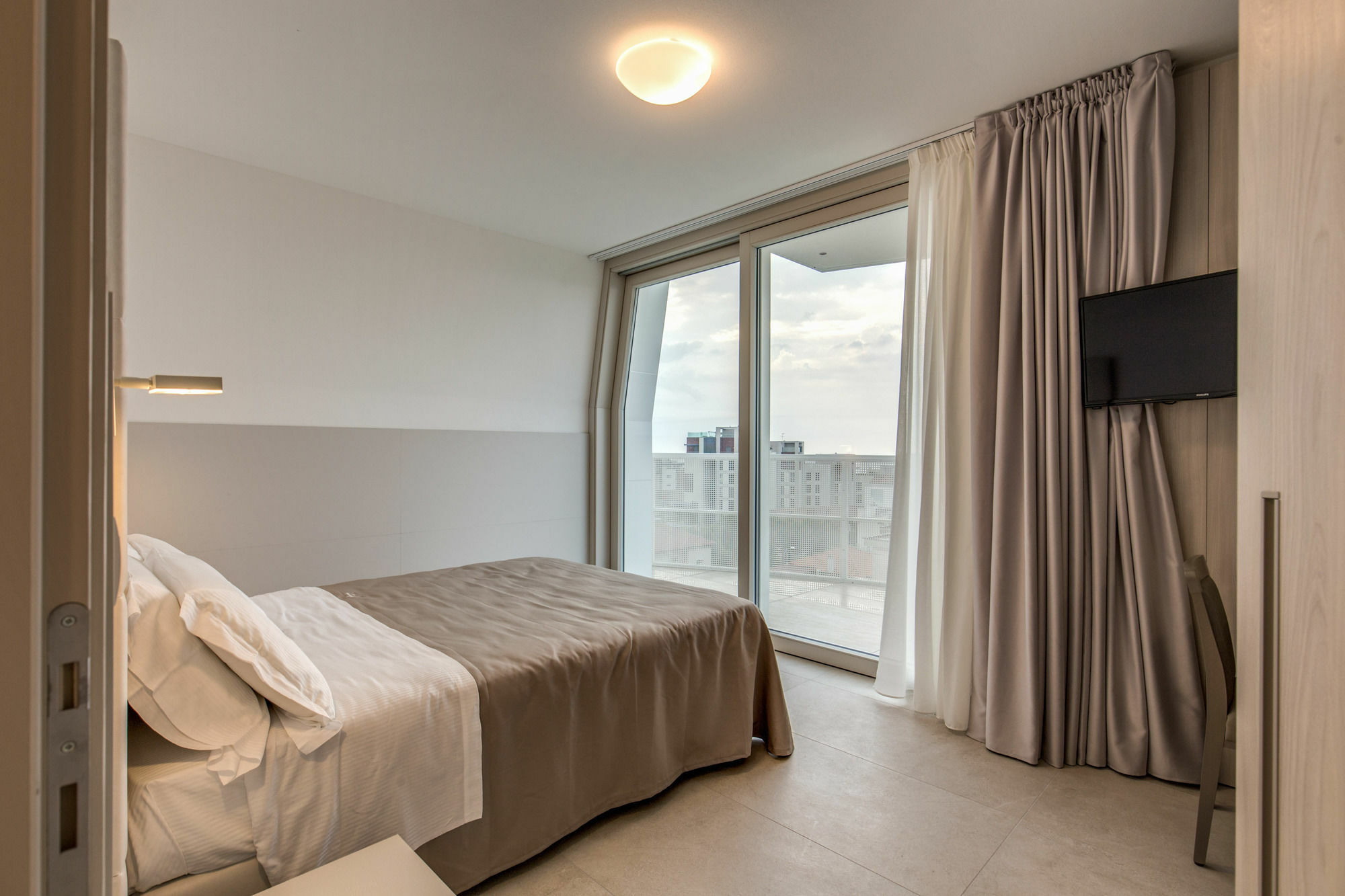 Aparthotel Sunrise Palace